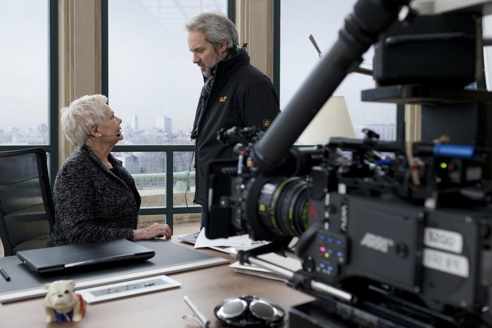 007 Operación Skyfall : Foto Judi Dench, Sam Mendes