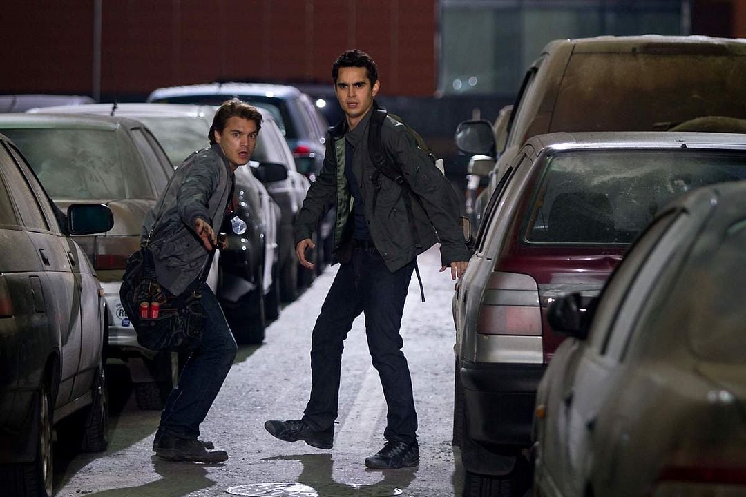 La última noche de la humanidad : Foto Emile Hirsch, Max Minghella