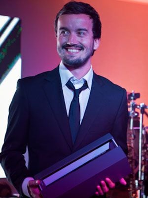 Póster Dominique Rocher (II)