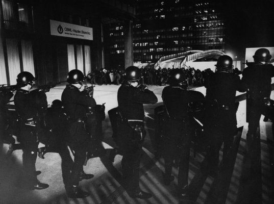 La conquista del planeta de los simios : Foto