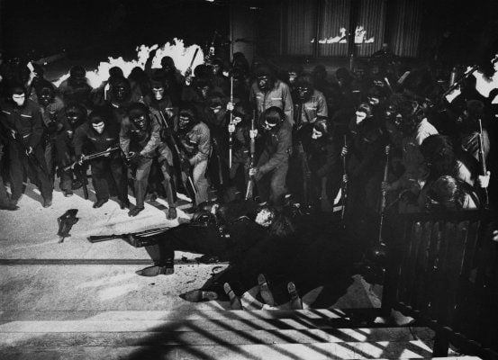 La conquista del planeta de los simios : Foto