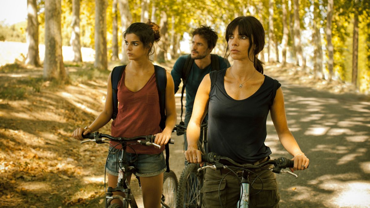 Foto Maribel Verdú, Clara Lago