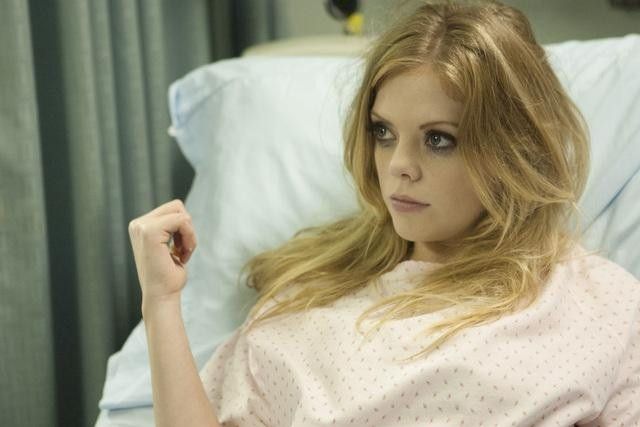 Don't Trust The B---- in Apartment 23 : Foto Dreama Walker