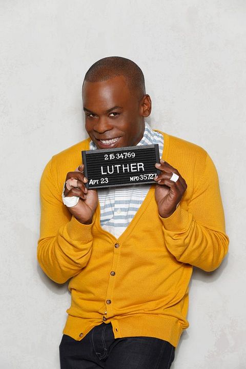 Don't Trust The B---- in Apartment 23 : Foto