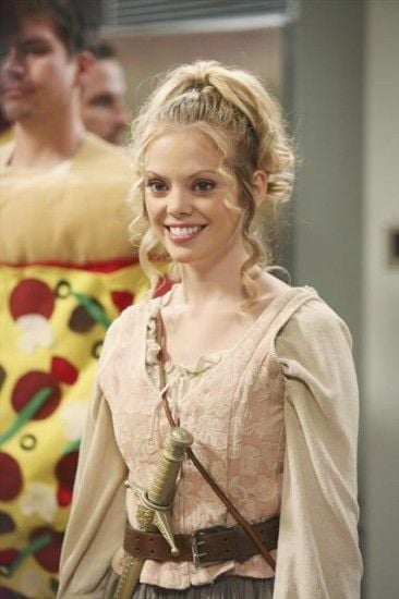 Don't Trust The B---- in Apartment 23 : Foto Dreama Walker