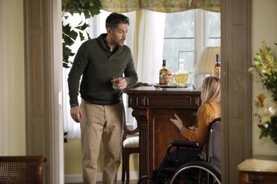 Don't Trust The B---- in Apartment 23 : Foto Dreama Walker, Michael Landes