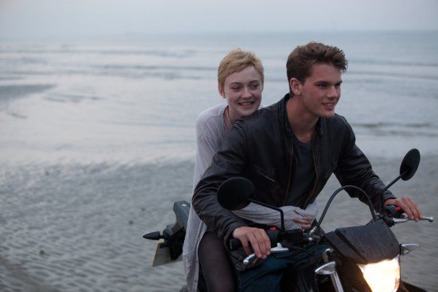 Foto Jeremy Irvine