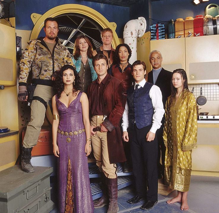 Foto Morena Baccarin, Alan Tudyk, Nathan Fillion, Gina Torres