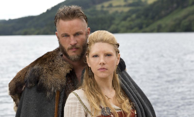 Vikingos : Foto Travis Fimmel, Katheryn Winnick