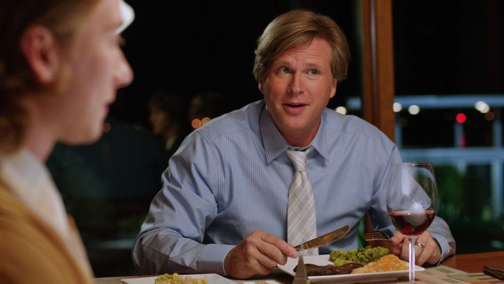 Foto Cary Elwes, Lou Taylor Pucci