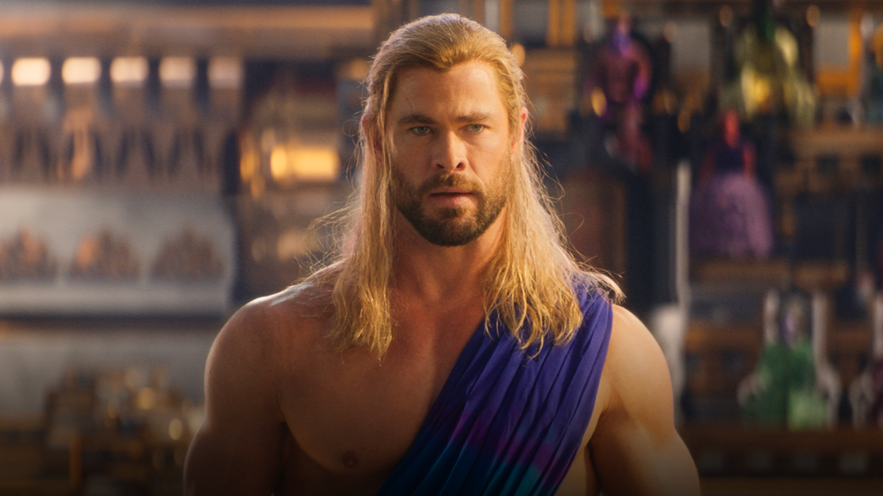 Escena sin camisa de Chris Hemsworth es la parte más reproducida del  tráiler de Thor: Amor y Trueno