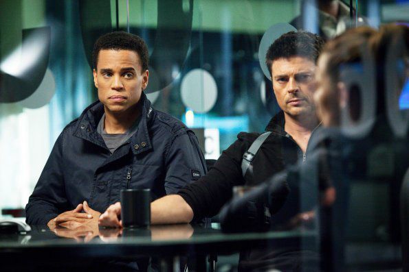 Foto Karl Urban, Michael Ealy