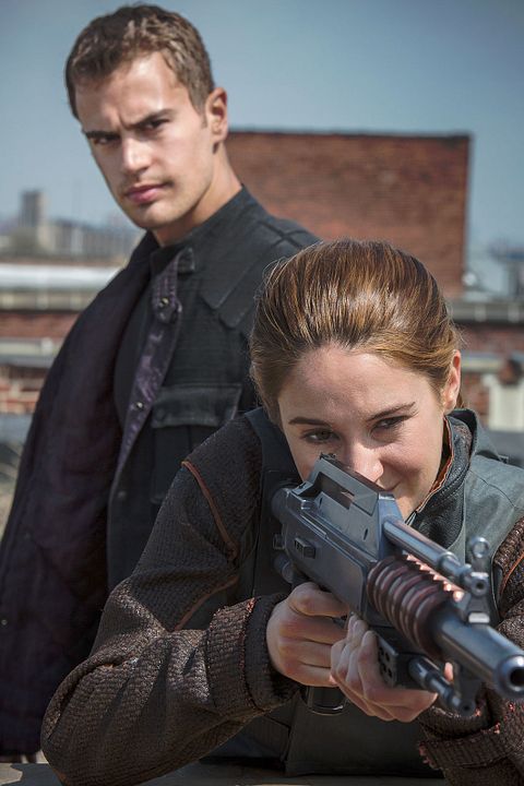 Divergente : Foto Theo James, Shailene Woodley