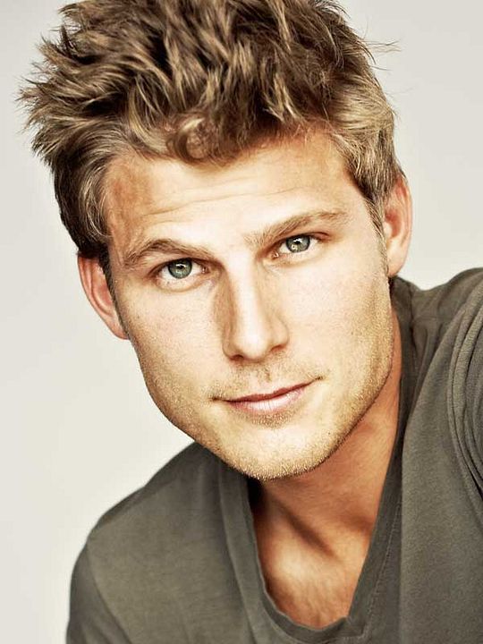 Póster Travis Van Winkle