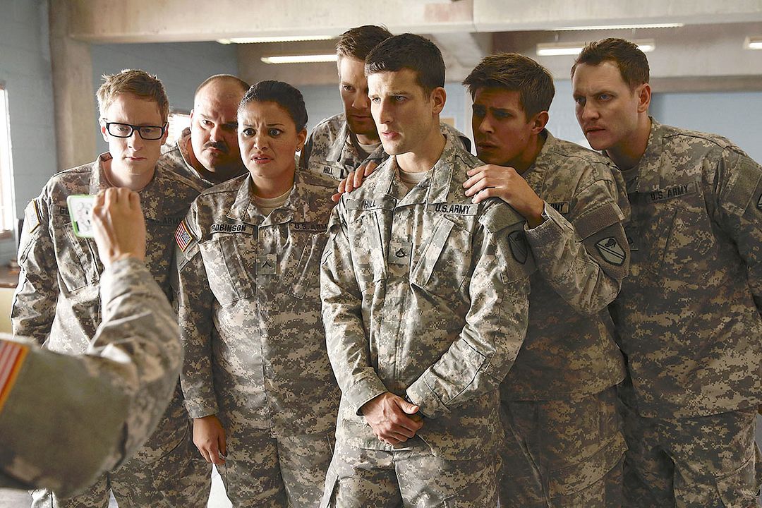 Foto Geoff Stults, Chris Lowell