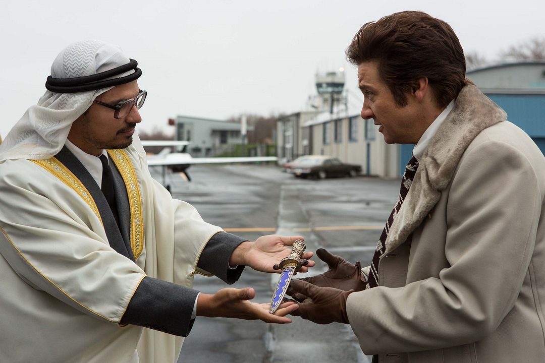 Escándalo americano : Foto Jeremy Renner, Michael Peña