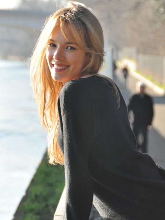 Cobertura de revista Élodie Fontan