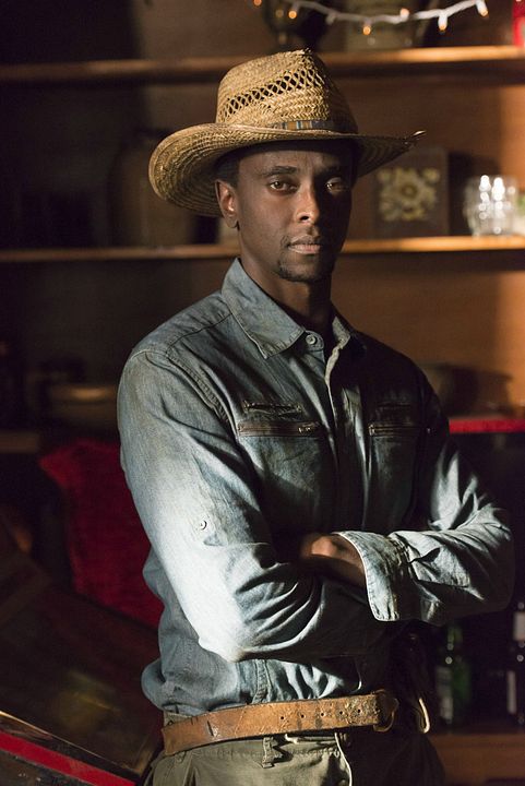 Justified: La ley de Raylan : Foto Edi Gathegi