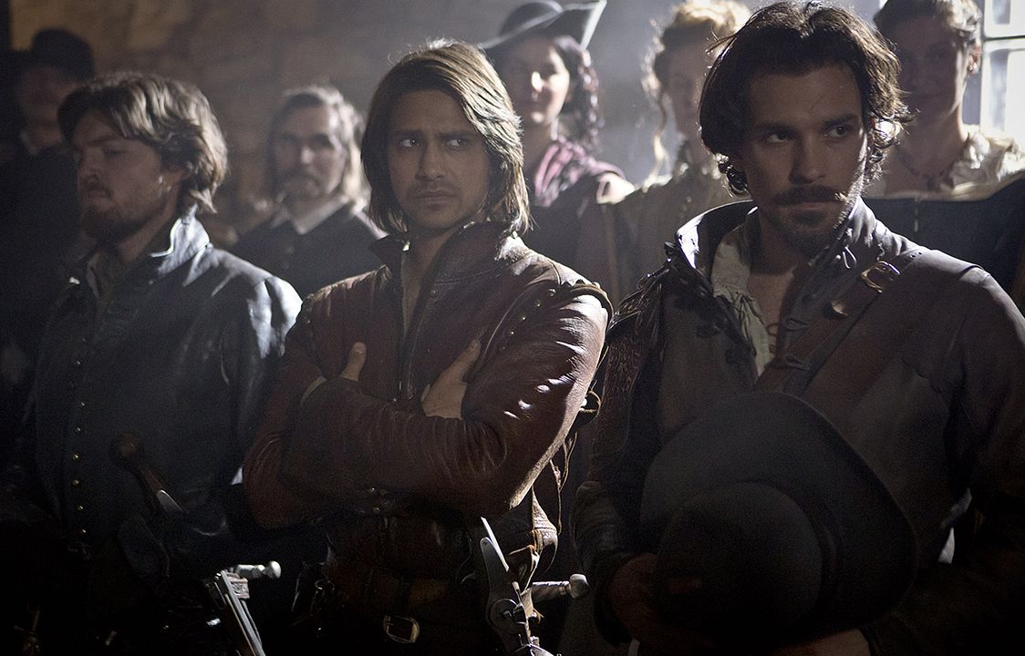 The Musketeers : Foto Tom Burke, Santiago Cabrera, Luke Pasqualino
