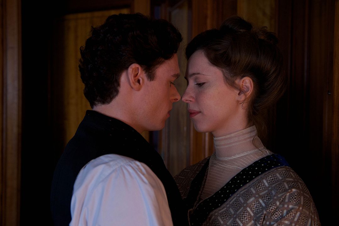 Foto Rebecca Hall, Richard Madden