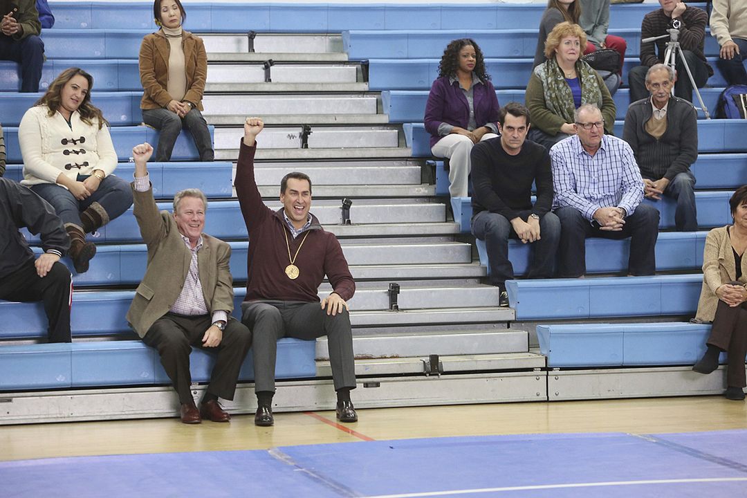 Modern Family : Foto Ed O'Neill, Rob Riggle, Ty Burrell