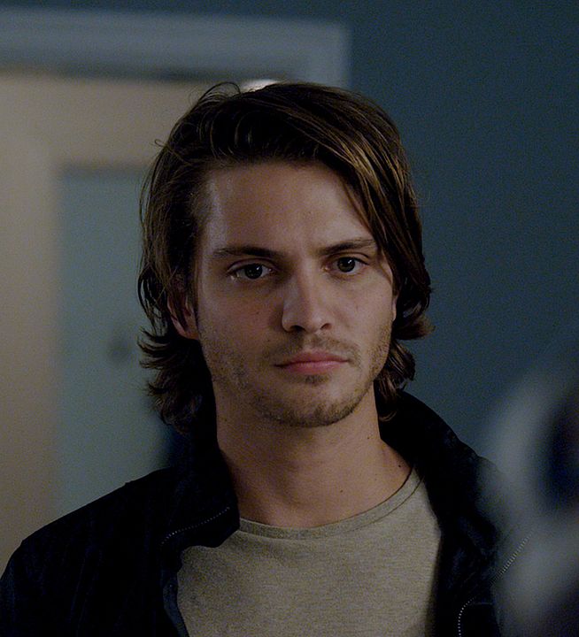 Foto Luke Grimes