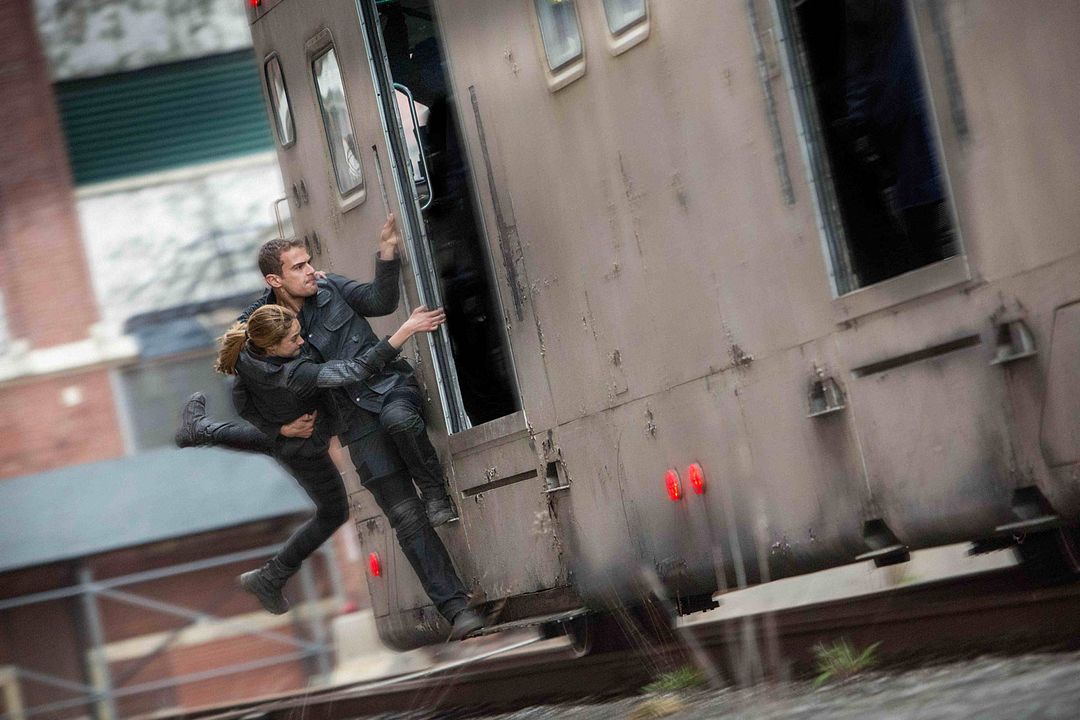 Divergente : Foto Shailene Woodley, Theo James