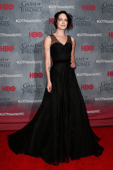 Cobertura de revista Lena Headey