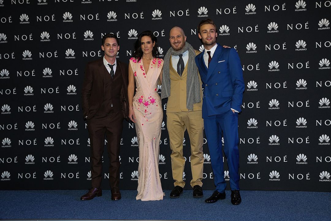 Noé : Cobertura de revista Logan Lerman, Jennifer Connelly, Darren Aronofsky, Douglas Booth