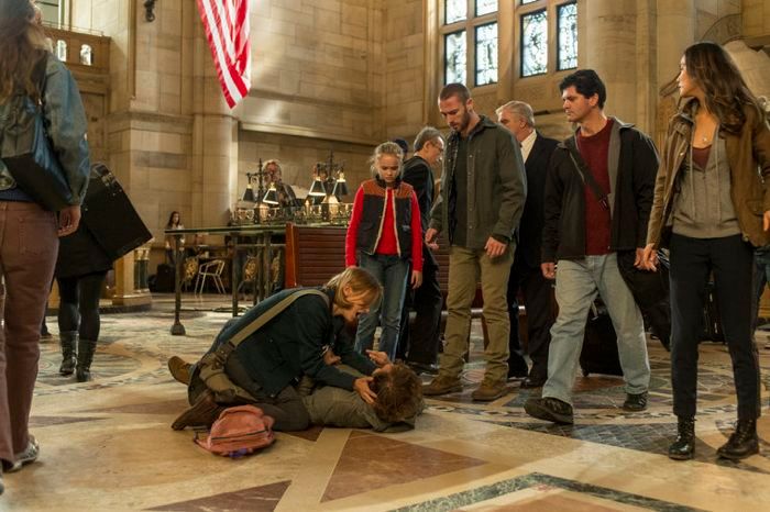 Foto Jamie Chung, Kerry Condon, Ebon Moss-Bachrach, Johnny Sequoyah