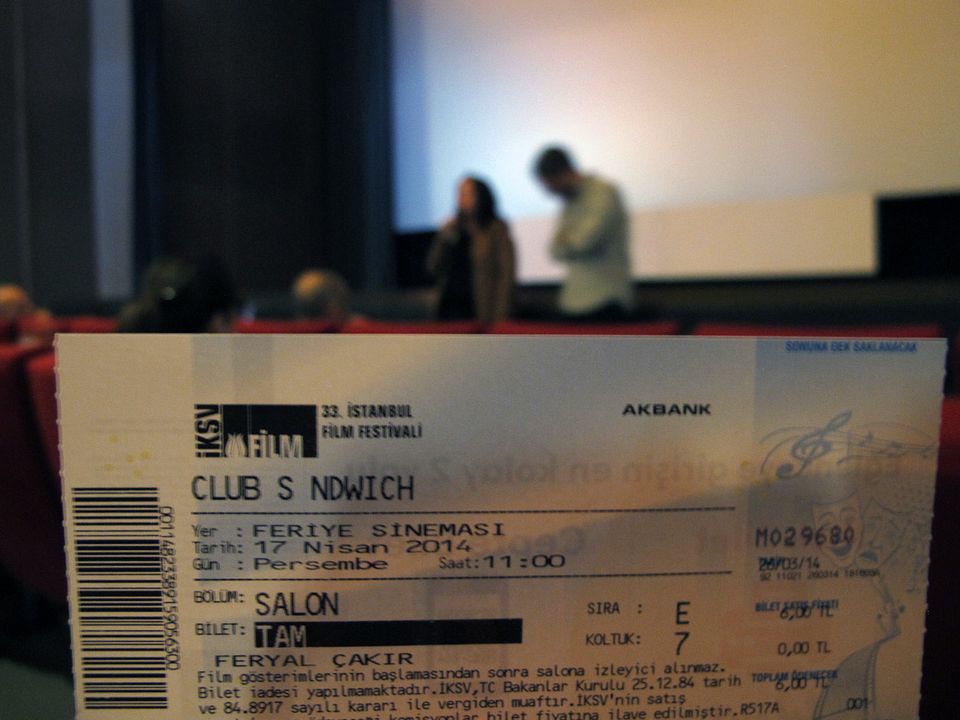 Cobertura de revista Fernando Eimbcke