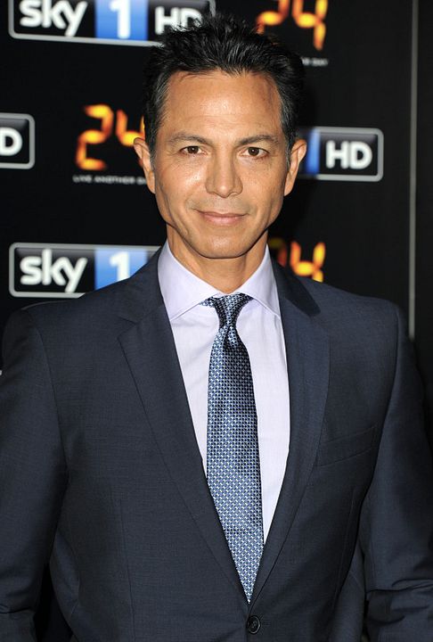 Cobertura de revista Benjamin Bratt