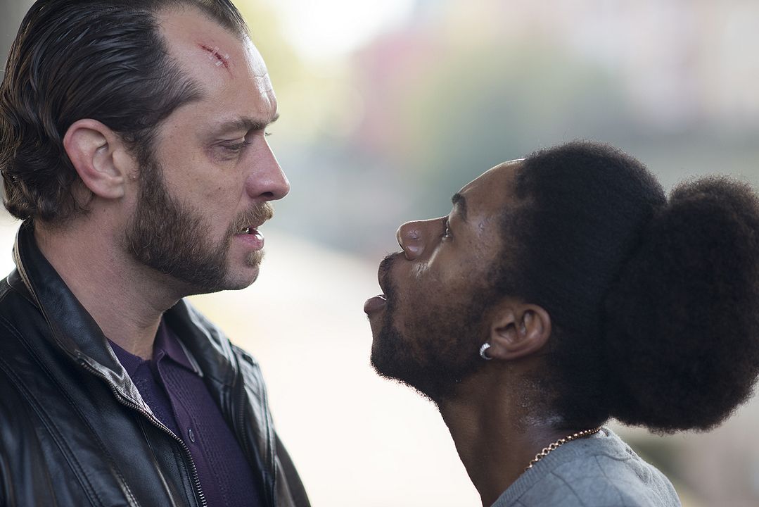 Foto Jude Law, Nathan Stewart-Jarrett