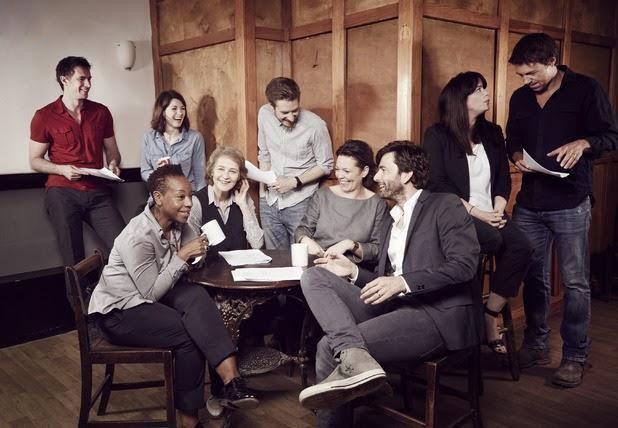 Cobertura de revista Jodie Whittaker, Charlotte Rampling, Arthur Darvill, Marianne Jean-Baptiste, James D'Arcy, David Tennant, Olivia Colman