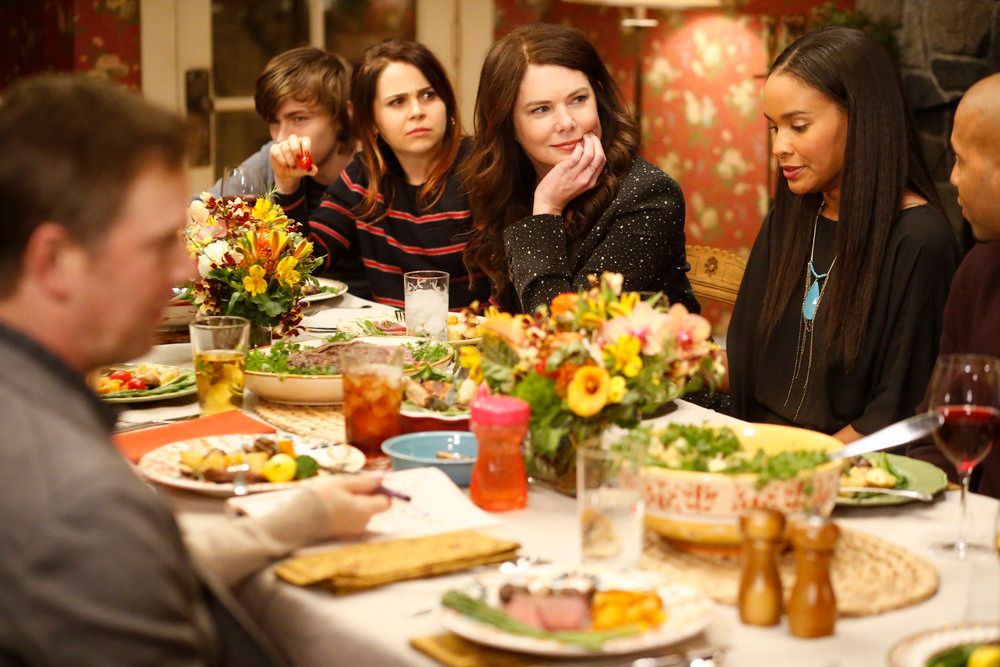 Foto Lauren Graham, Miles Heizer, Mae Whitman, Joy Bryant