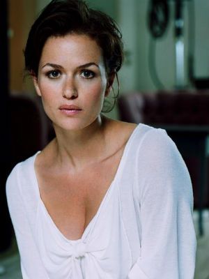 Póster Melika Foroutan