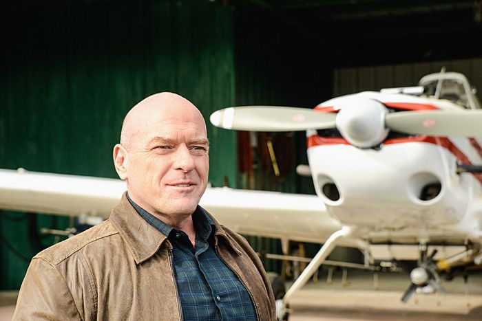 Bajo el domo : Foto Dean Norris