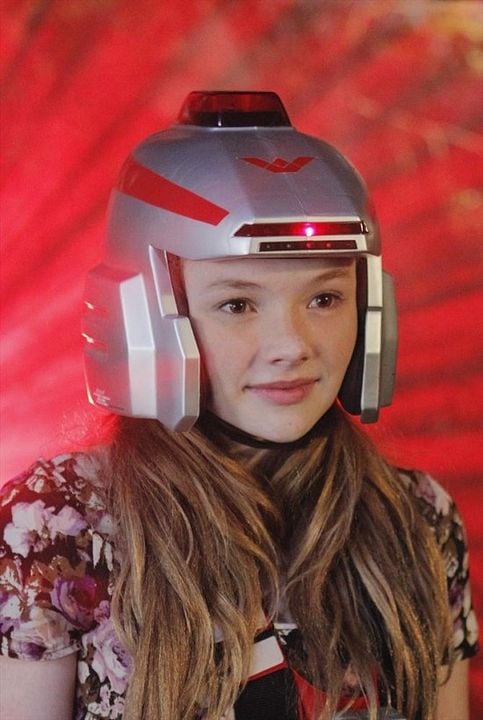 Foto Natalie Alyn Lind