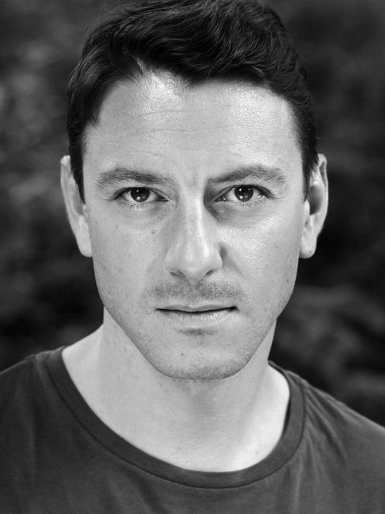 Póster Enzo Cilenti