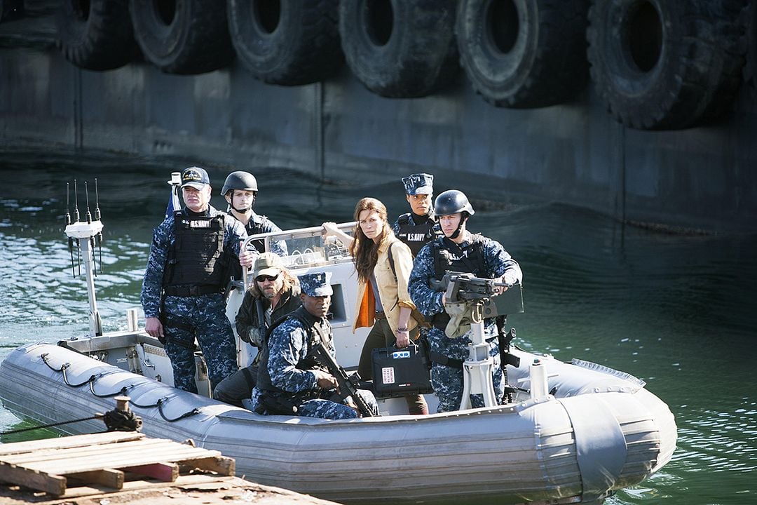 The Last Ship : Foto Charles Parnell, Eric Dane