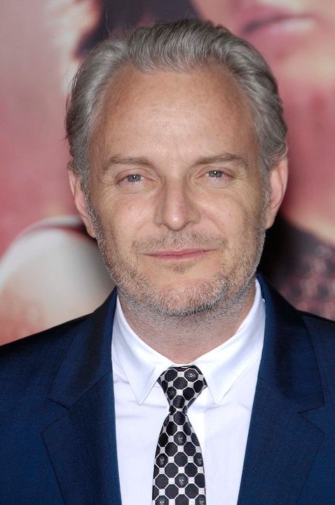 Cobertura de revista Francis Lawrence