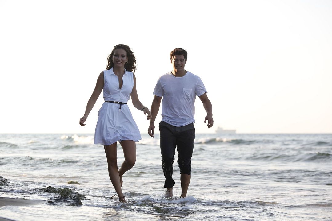 Cobertura de revista Çağatay Ulusoy