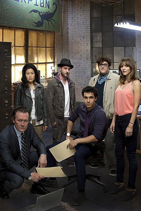 Foto Robert Patrick, Elyes Gabel, Eddie Kaye Thomas