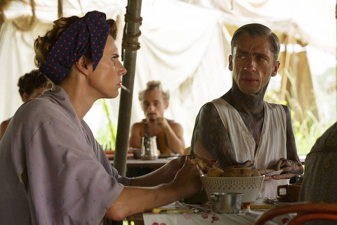 American Horror Story : Póster Denis O'Hare