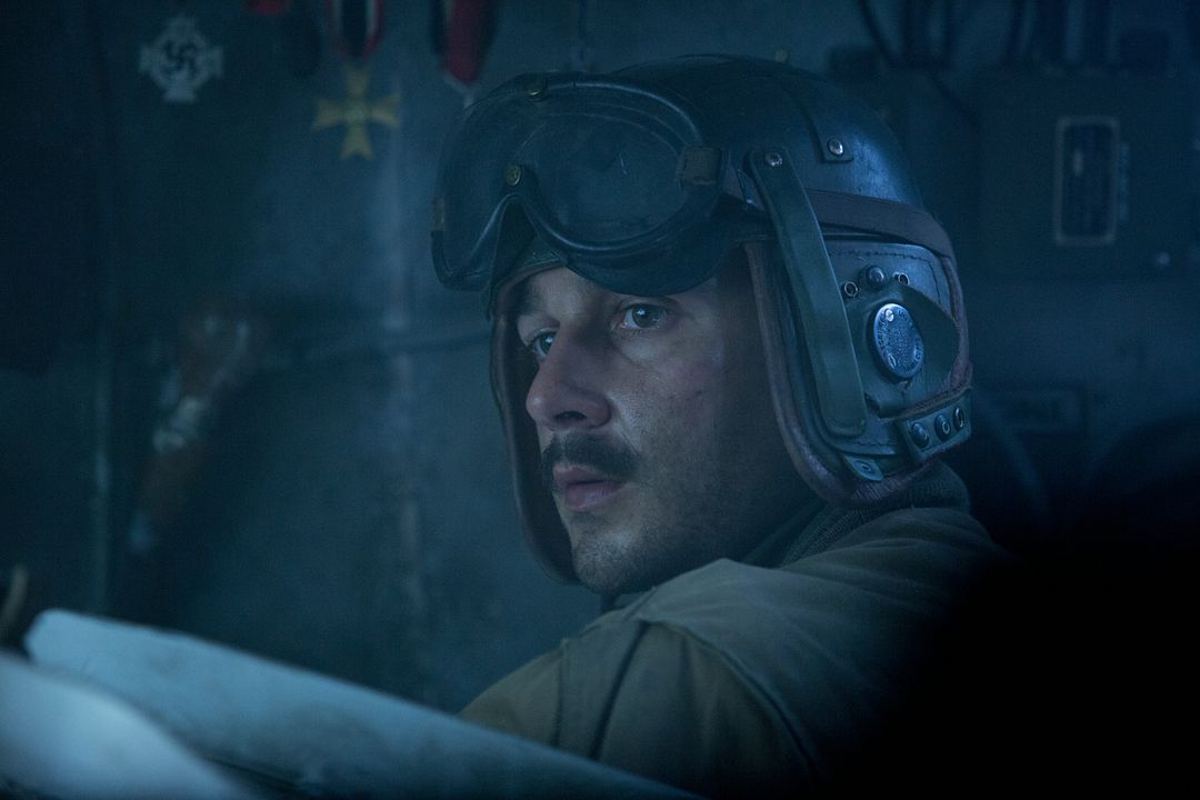 Corazones de hierro : Foto Shia LaBeouf