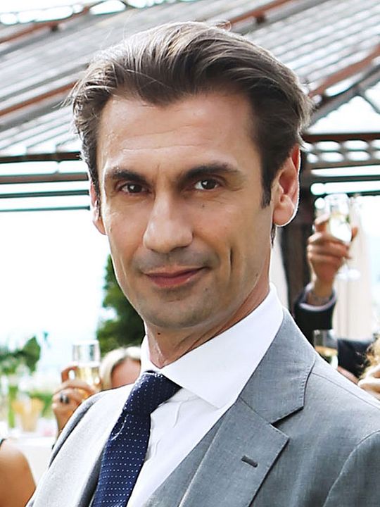 Póster Fabrizio Gifuni