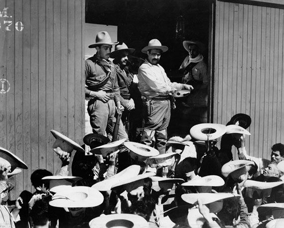 ¡Vámonos con Pancho Villa! : Foto