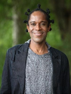 Póster Flavio Bauraqui