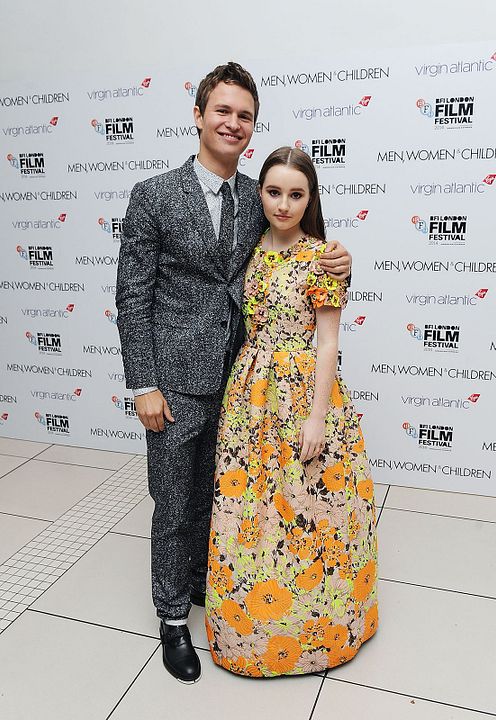 Cobertura de revista Kaitlyn Dever, Ansel Elgort
