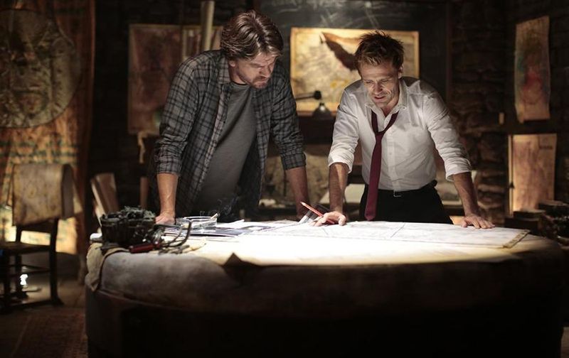 Constantine : Foto Matt Ryan, Charles Halford